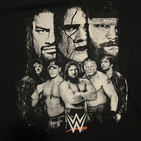 black and white wwe shirt - Picture 2 of 4